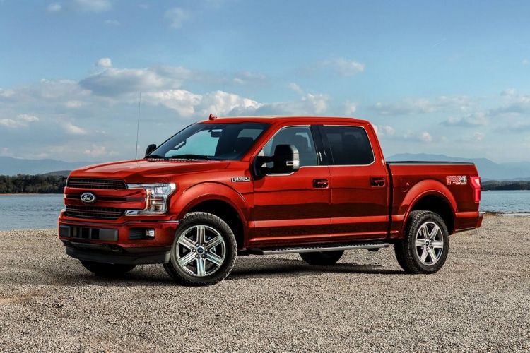 vehicle buying handbook - 2019 Ford F150 Lariat - F150 Whitby Ontario - Lariat Exterior Appearance Package