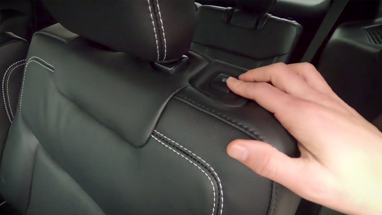 2nd Row Space and How to fold 2nd row in the 2021 Ford Explorer ST - cars with steve - ford explorer st