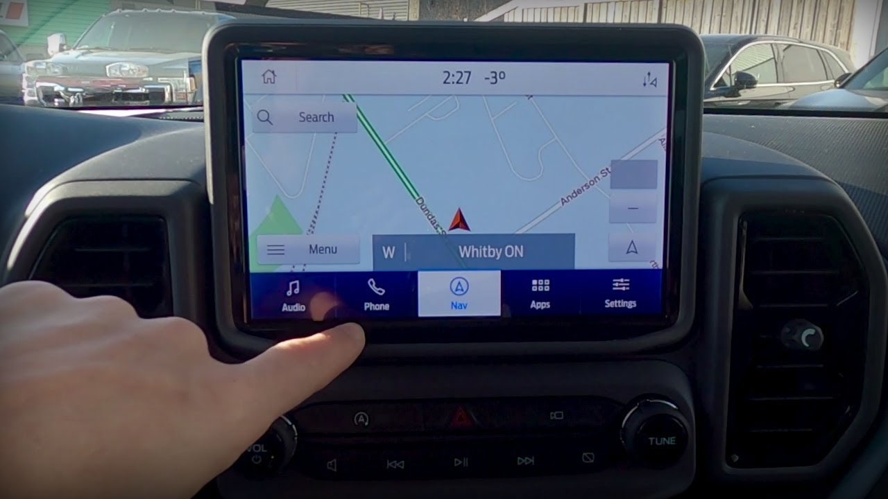 Factory navigation in the 2021 Ford Bronco Sport Badlands v2