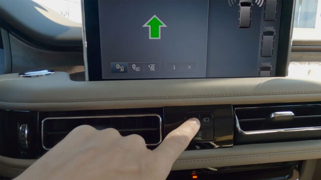 lincoln aviator park assist - 2022 lincoln aviator park assist - use park assist in lincoln aviator - lincoln park assist